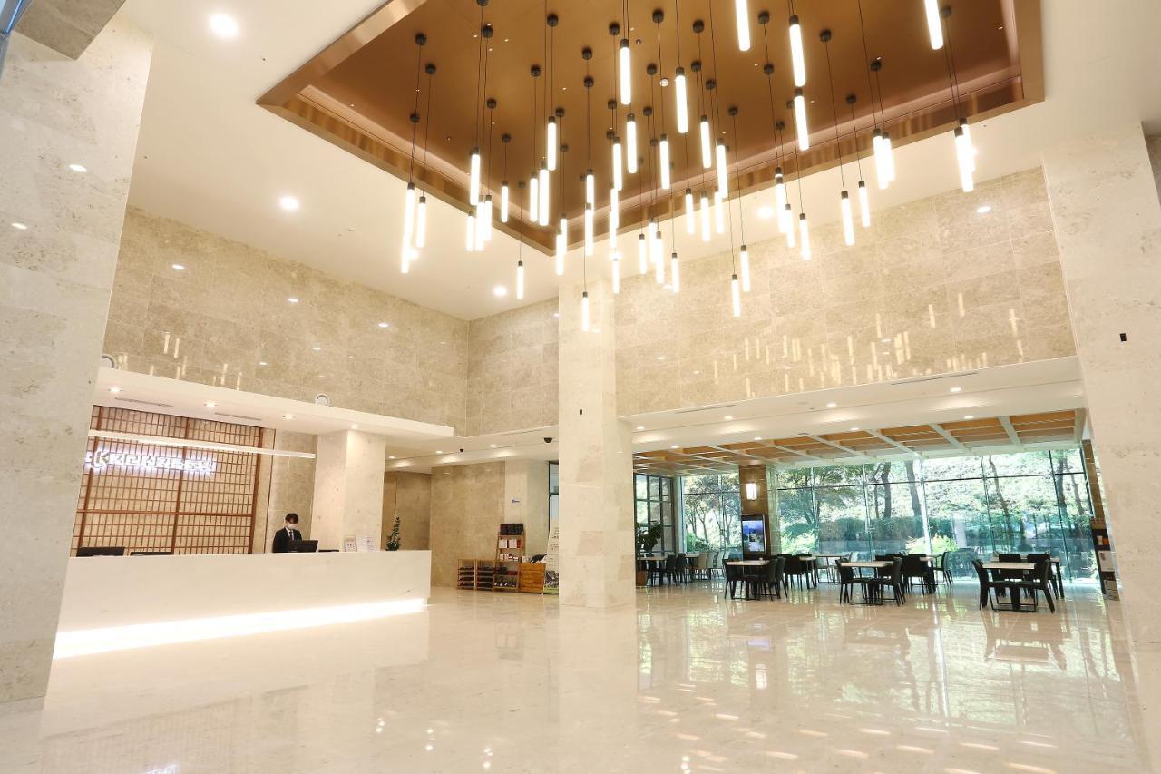 The K Jirisan Family Hotel Gurye Εξωτερικό φωτογραφία